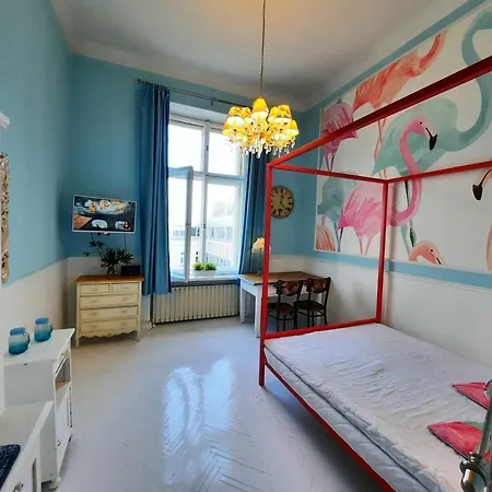 Flamingo Aleje Ujazdowskie Apartment *
