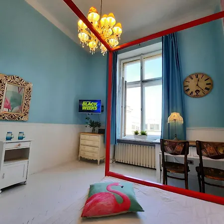 Flamingo Aleje Ujazdowskie Apartment *